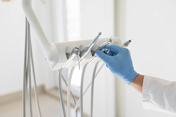 24/7 Emergency Tooth Extraction experts in Pinckney, MI